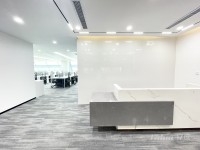 房东直租 航空路商圈 桐梓林地铁口  精装修现房