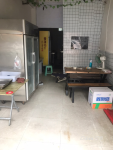 餐饮外卖堂食都可以，设施齐全