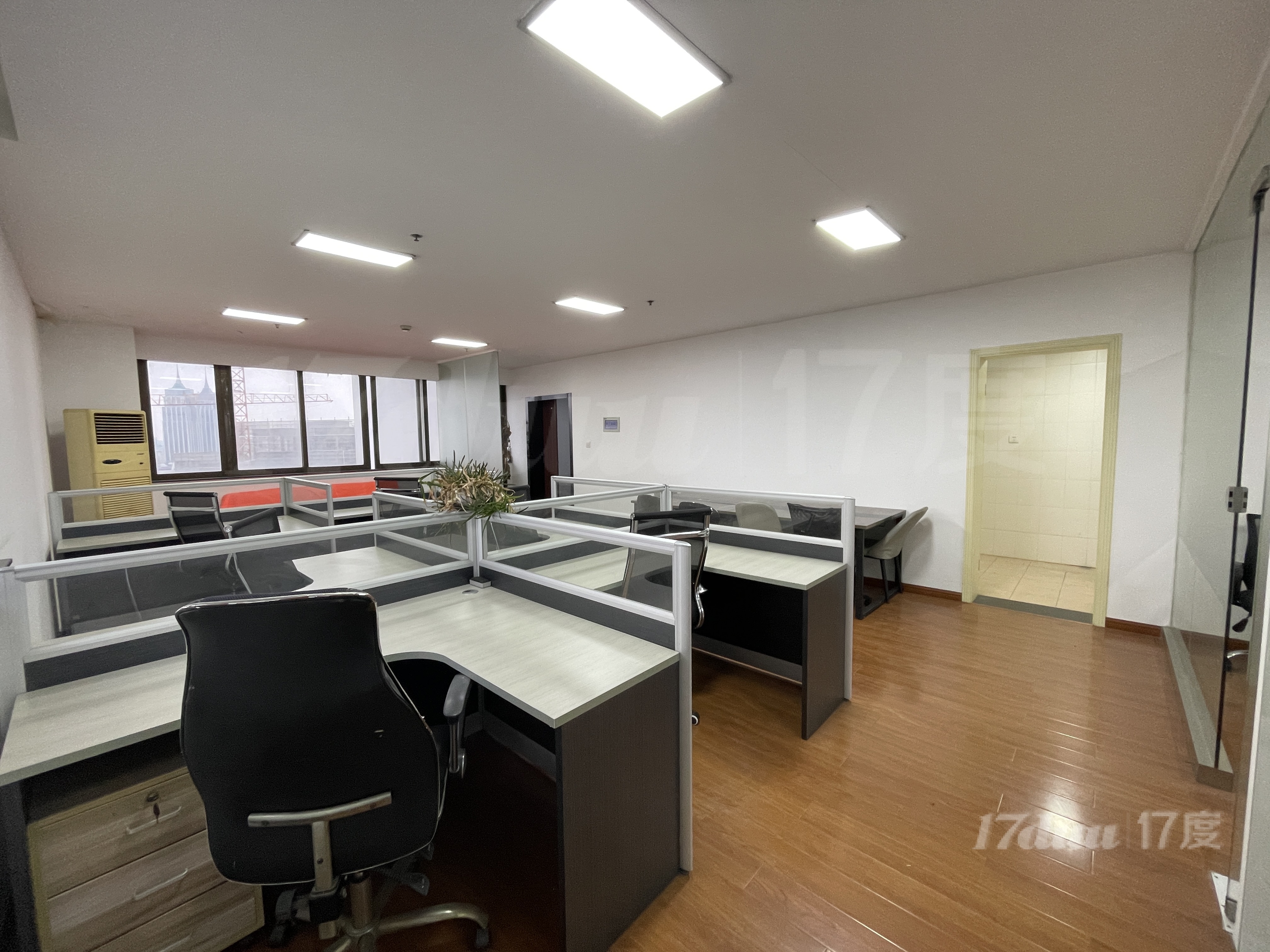 近地铁11号14号线，房型方正，单价实惠，中友大厦，中谊大厦