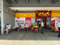 东门町百货广场1楼旺铺招租！地铁口旁/深南大道旁