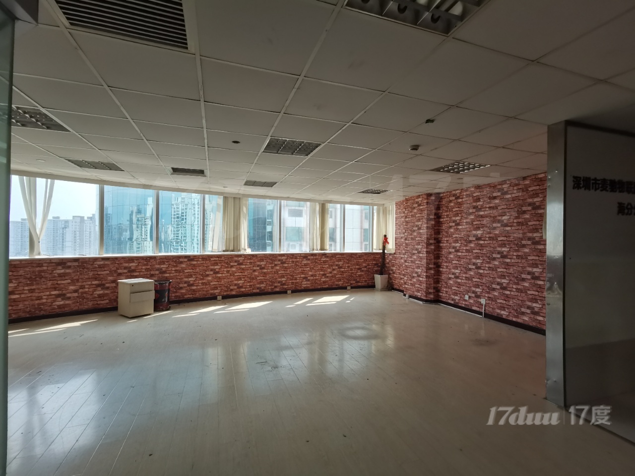 不租肯定后悔丨正南户型丨看苏州河丨有室内水丨大通间丨浦发广场
