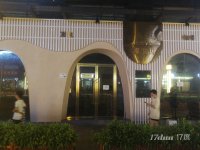 临近地铁商圈、周围大型社区、工厂、学校、人流非常大、可分割、