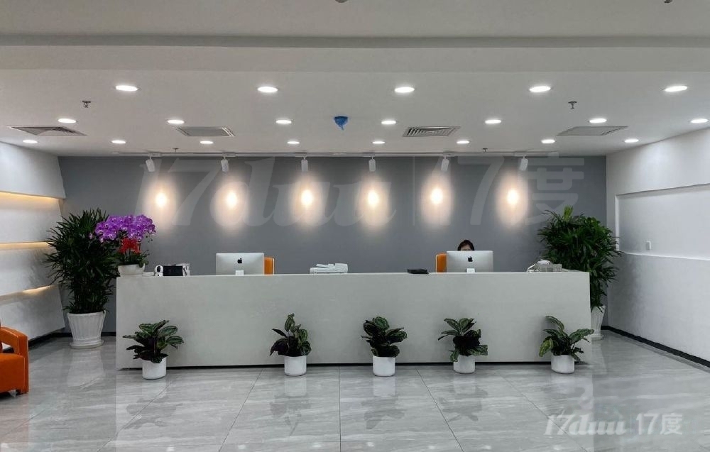 双线地铁 知春路，量子芯座，锦秋国际大厦，特价招租 随时看房