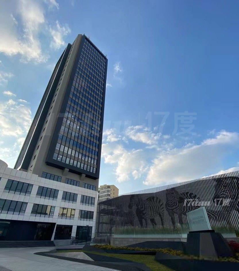 大宁沪太路国企、200平精装带家具全明落地窗、赠送免租期