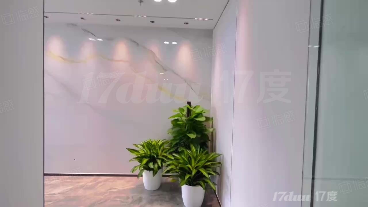 亚运村特价好房丨精装带家具丨30工位4丨使用率高丨近地铁