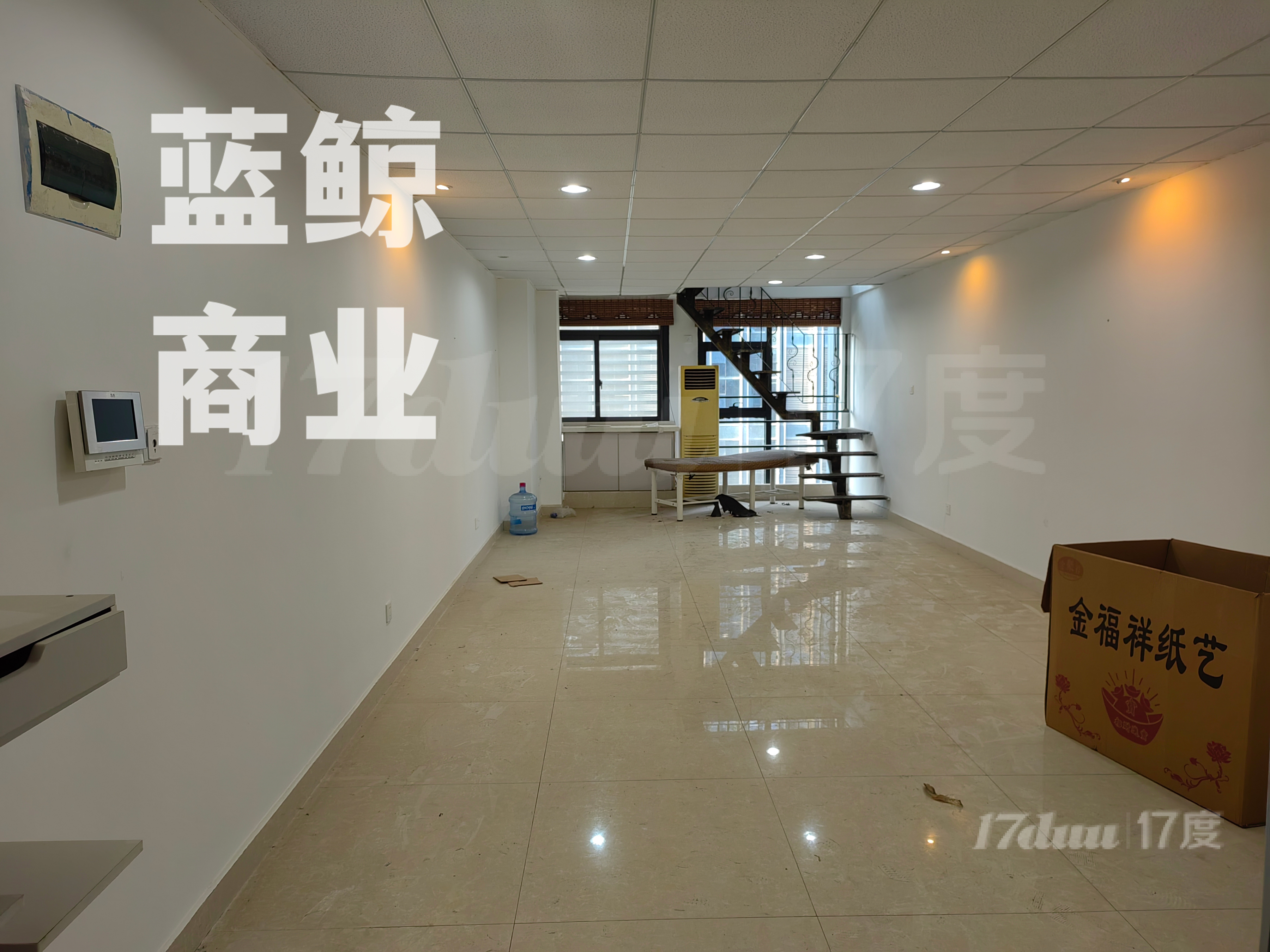 绿地商务城100平复式办公精装