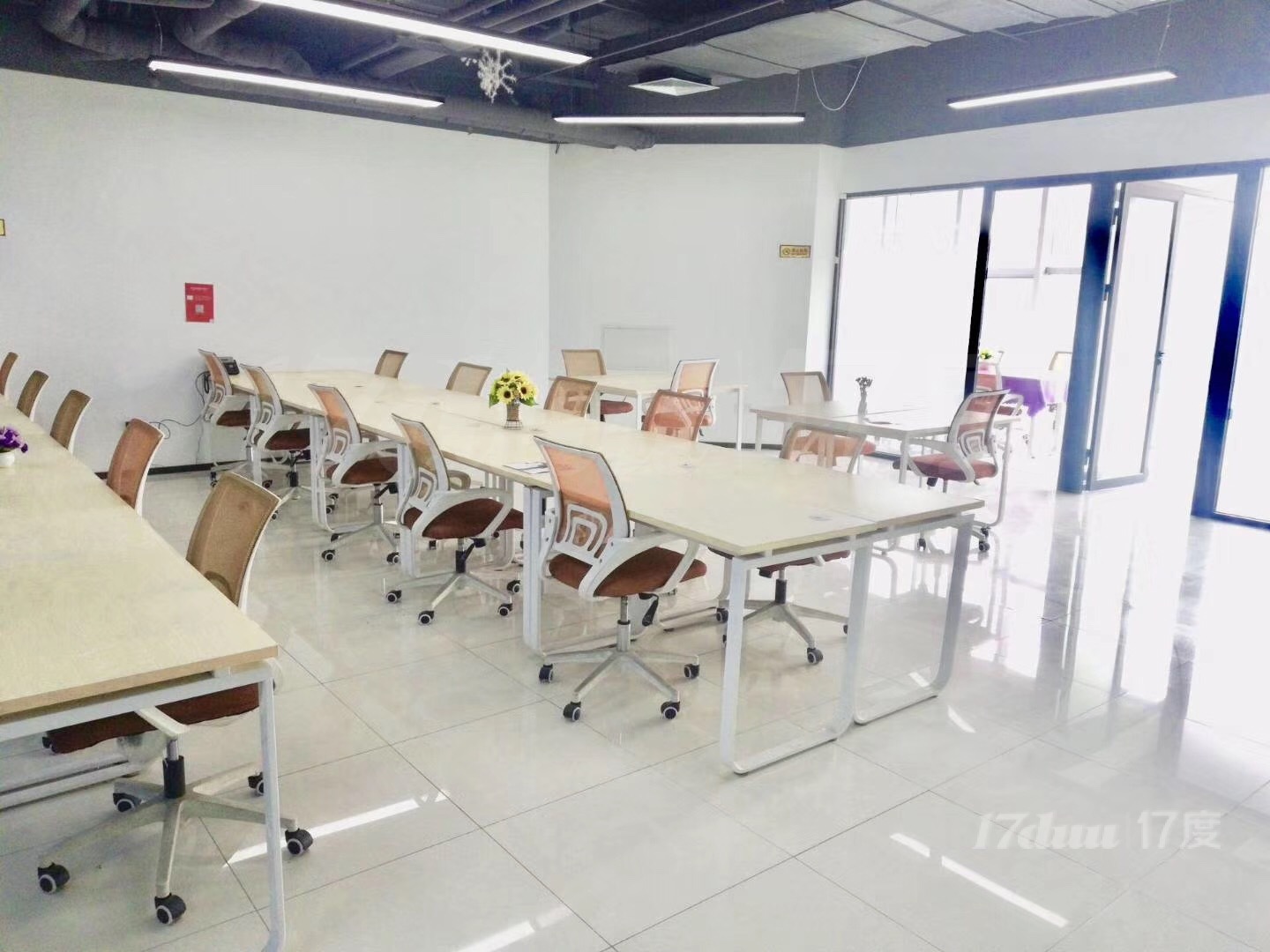 可押一付一！过渡丨中关村 苏州街附近丨联合办公丨独立小办公室