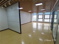 高新万达广场，单价1.6元每平，会展中心附近，贤文中心