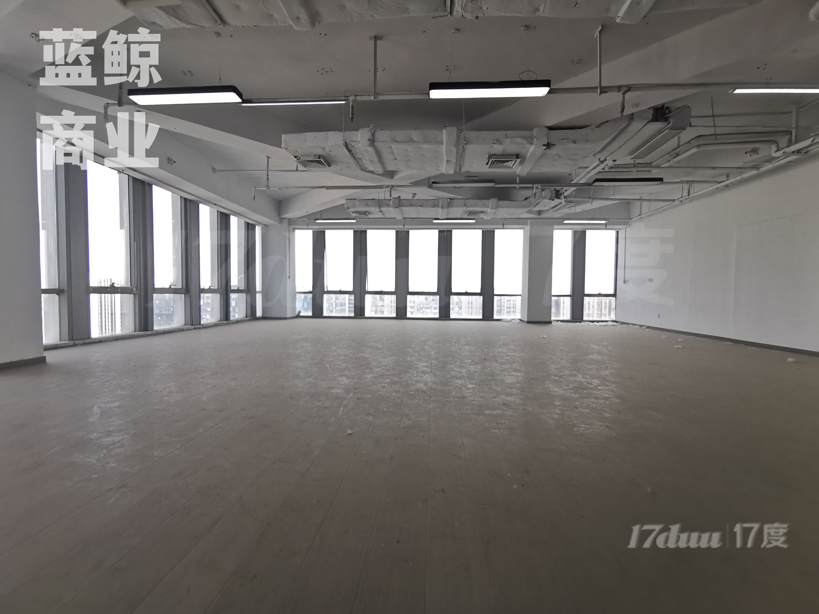 万达广场205平纯办公写字楼出售