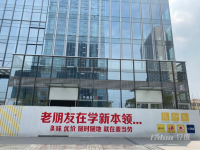 麦当劳旁旺铺招租，无转让费，超3万白领消费