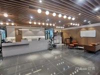 龙华地铁口小型办公室出租，24H全包 可注册公司开户