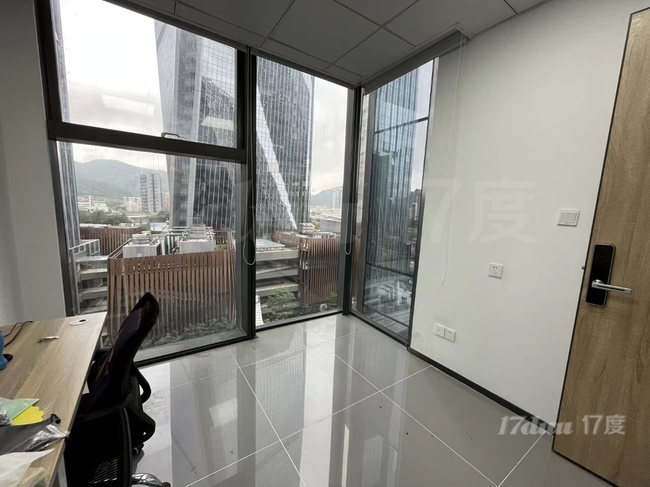 中小型企业创客社区，精装写字楼，民治牛栏前980元入驻