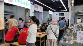 奥北批发市场美食城档口招租