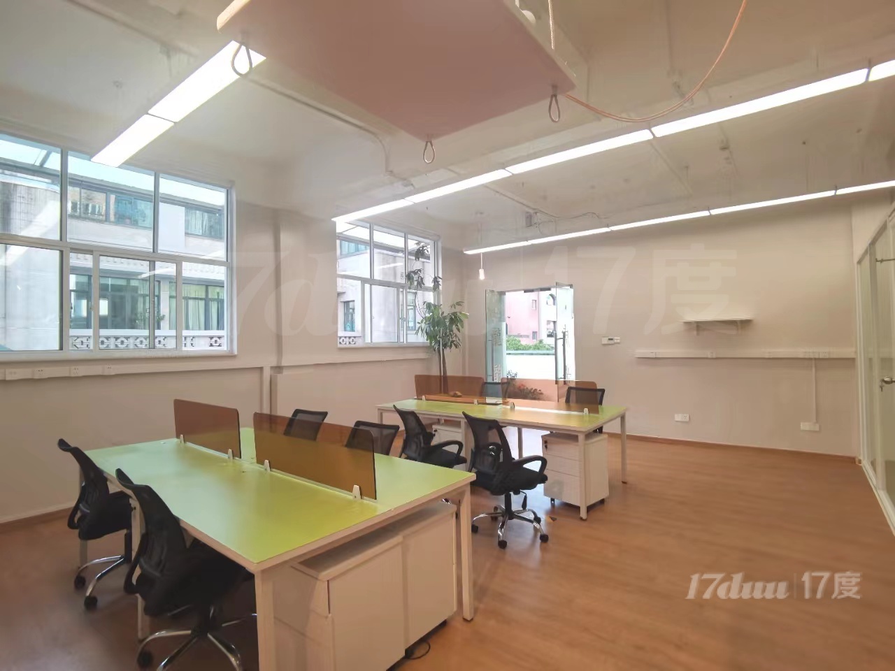 南京西路商圈 印研工坊 双面采光 南北通透