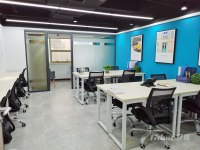 共享办公室出租，精装带家具，可注册变更看场地，解除异?？膳恼? onerror=