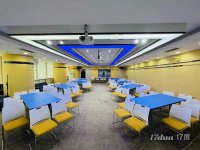 广州大型培训室场地出租！设备齐全，24小时可用，隔音效果好！