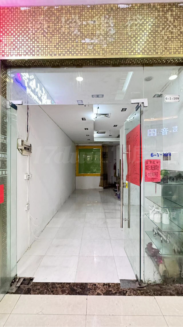 唐人街一楼铺面招租  ，接手即可营业，有卫生间