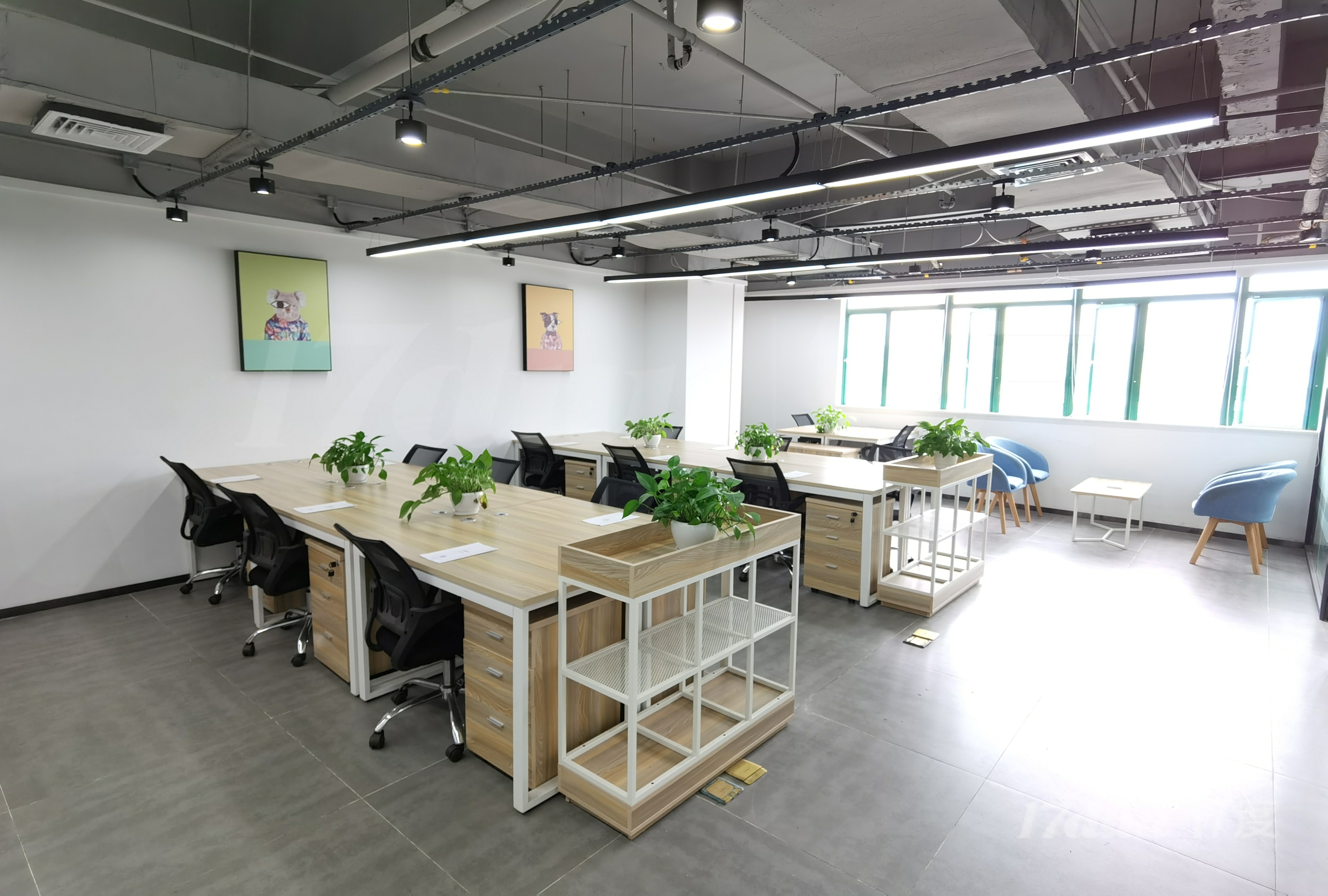 联合共享办公室，会议室，卡位，一价全包，租期灵活，即租即用