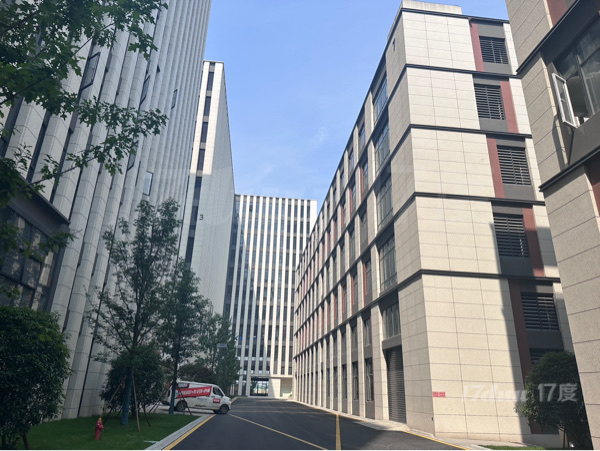 适合生产研发办公用地单层厂房