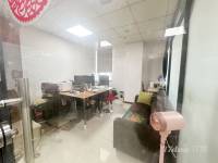 西文街地铁口，精装148方办公室出租，3+1格局，带独立空调