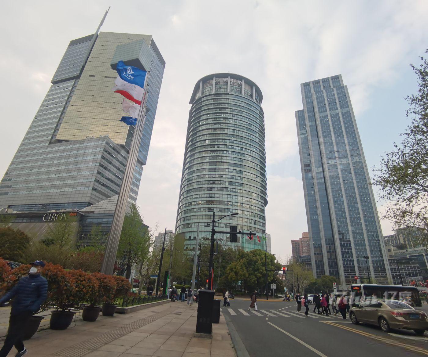 正对人民广?。【靶薮揖?！纯写字楼！地铁口！标志性建筑双面