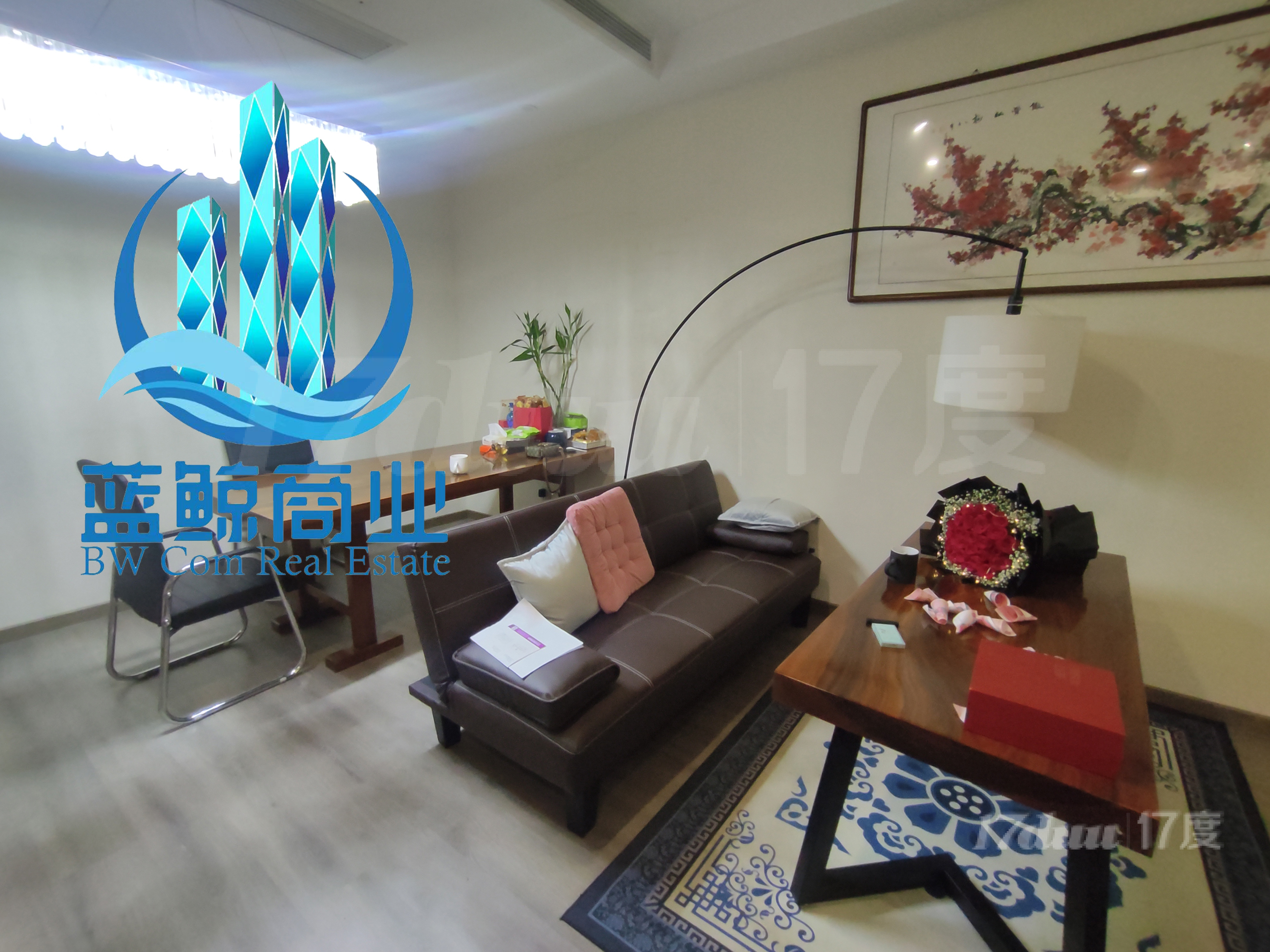 玺悦龙城110平花园式办公洋房