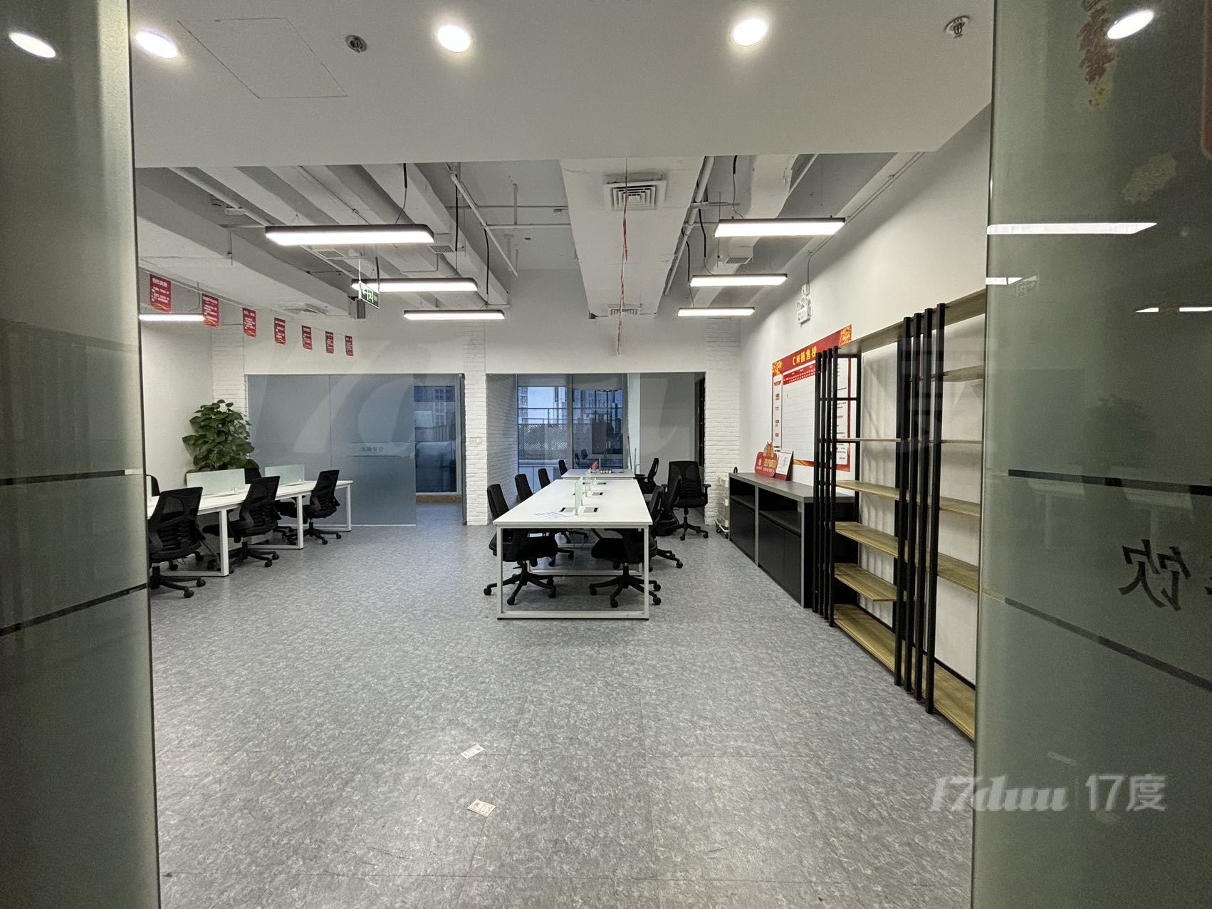 落地窗精装修 中环地铁口 真北路地铁上建 绿洲中环中心