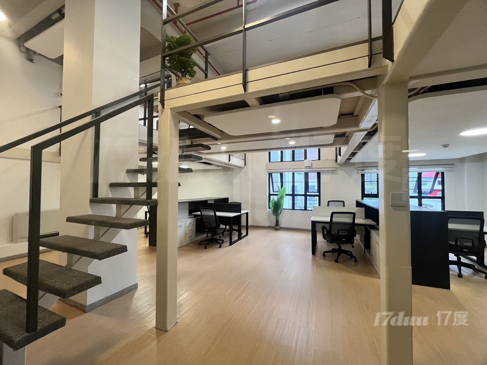 24小时独立空调 loft复式 得房率高 精装拎包办公