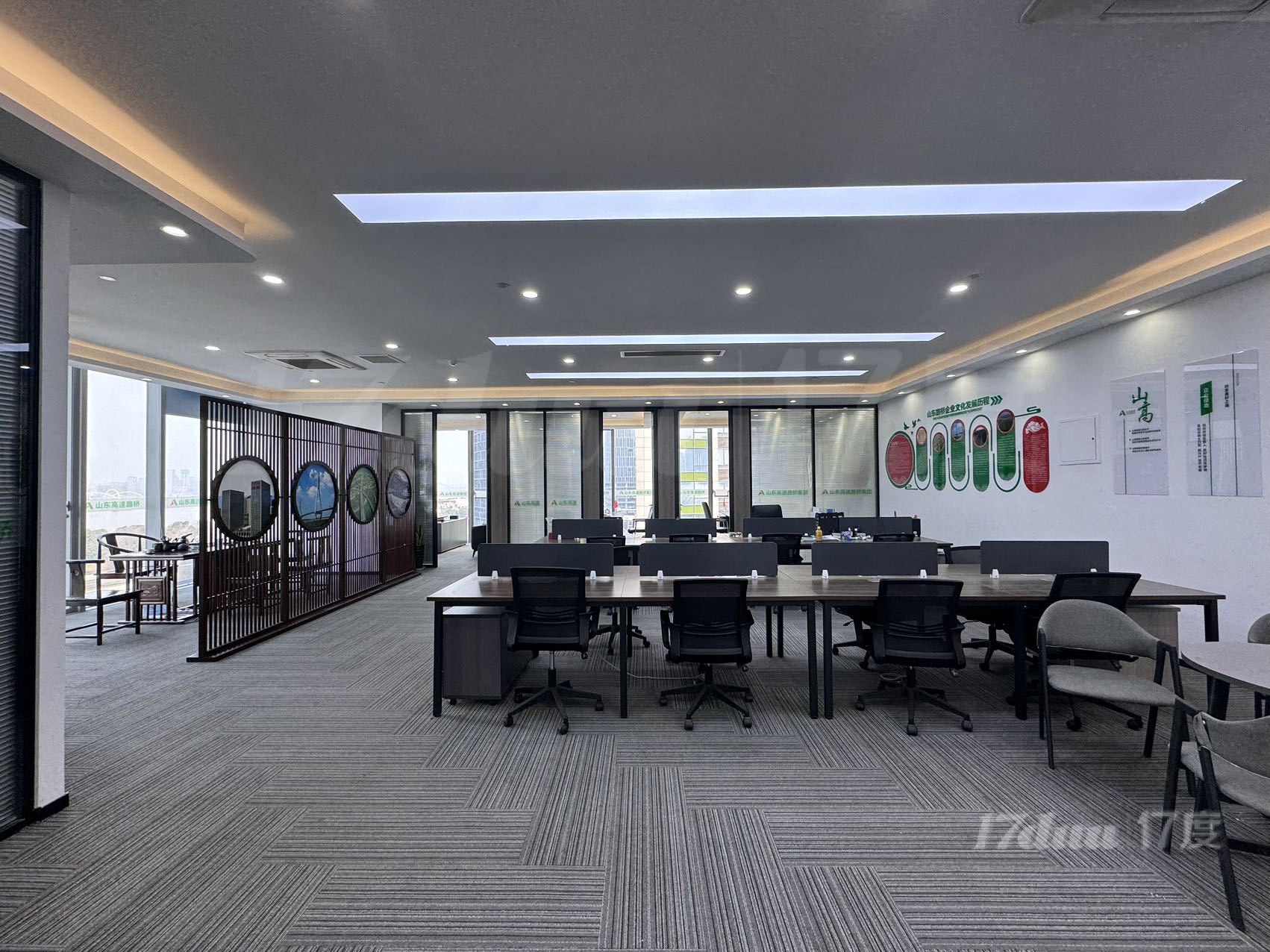 【广辰地产】精装修带家具 拎包办公 欢迎咨询 随时看房?。?！