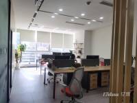 2 15线娄山关路古北路交通商业便利户型方正采光好