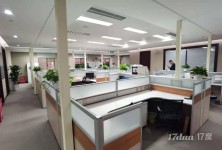 航天桥新出面积 高层独立门头 公园里环境优雅 精装带家具可办