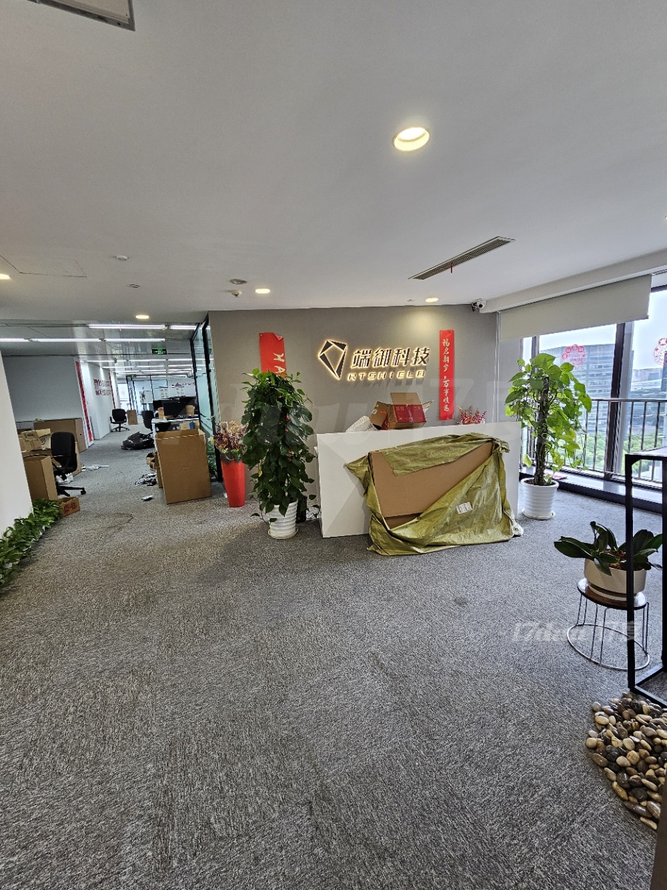长风公园精装拎包办公室出租丨24H空调国浩长风绿洲中环华大科