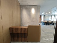 静安moho甲级，高区精装带家具，落地窗，户型方正，特价