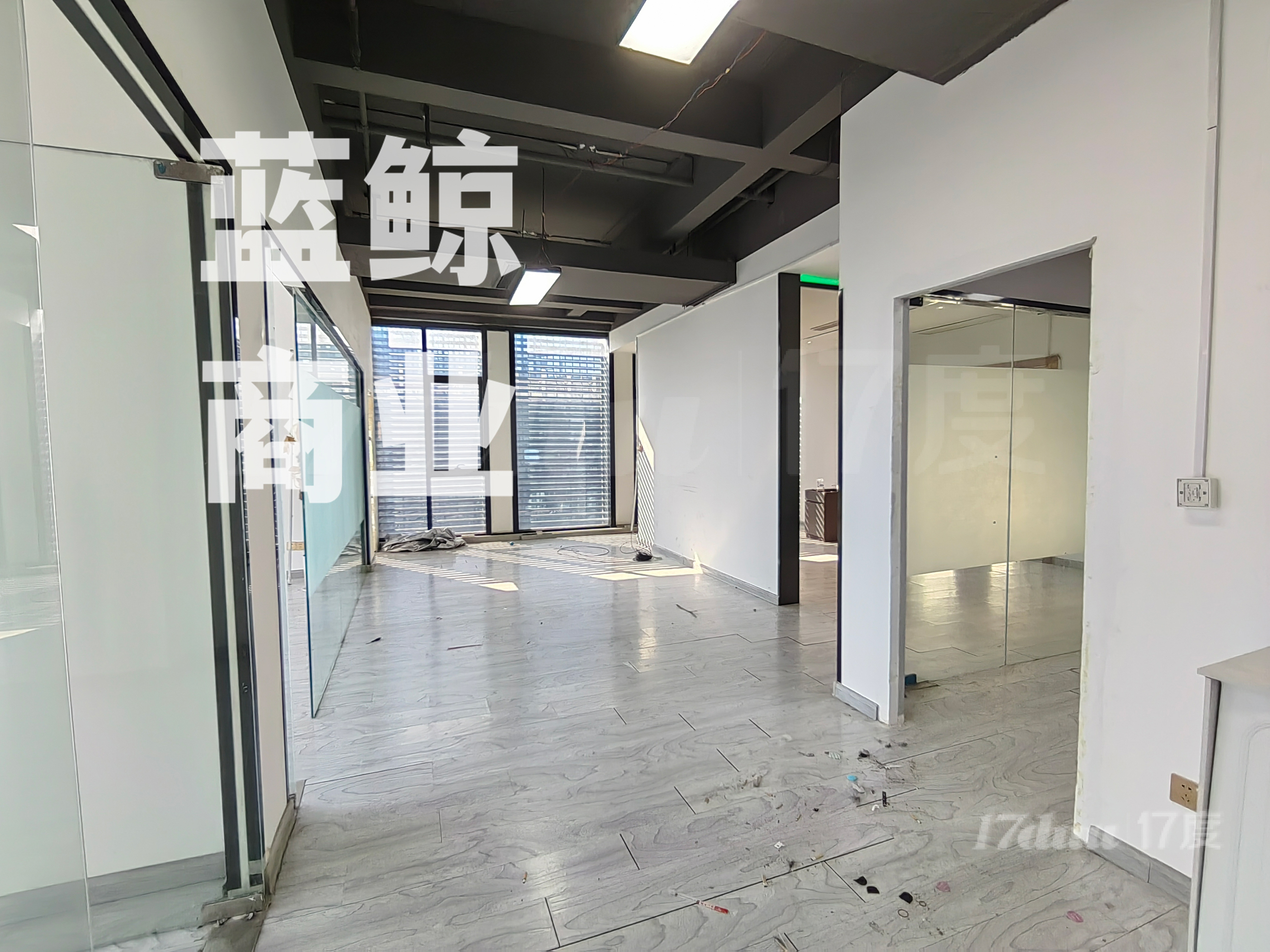 有隔间还是边户朝南的的位置这套真不错