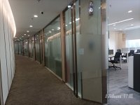 广州东站 地铁上盖 中泰广场 精装260平 对电梯口
